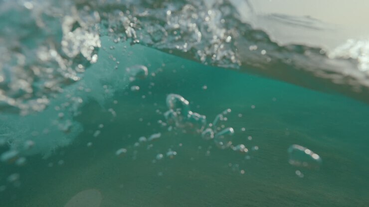Underwater Ocean Wave