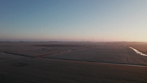 molen in het fries landschap bij cornwerd, sud west friesland.