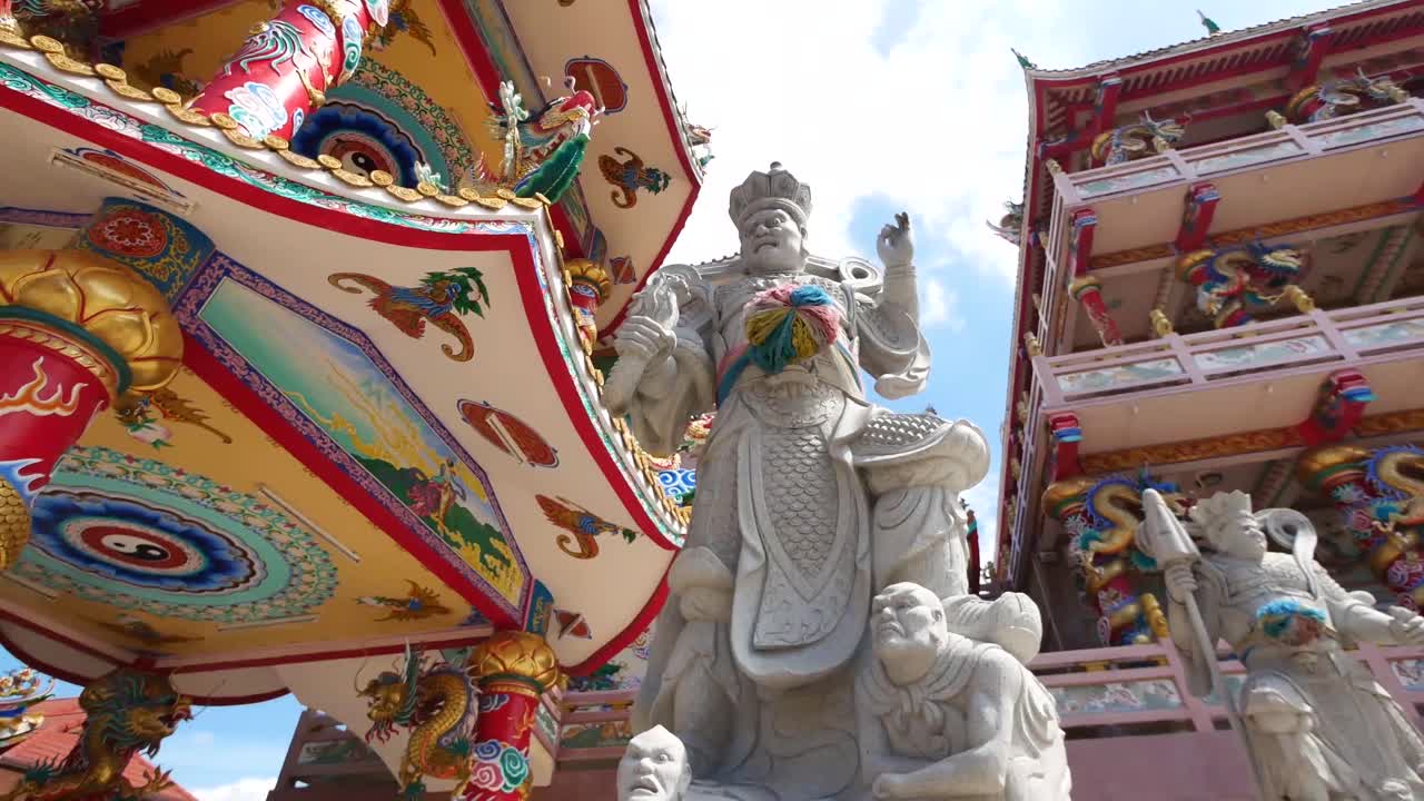 중국 고대 성신 동상, 근접