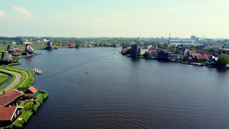 zaanse schans es un barrio de zaandam, países bajos