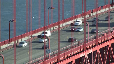 Close-up-of-traffic-on-Golden-Gate-Bridge-in-normal-Speed,-California,-USA