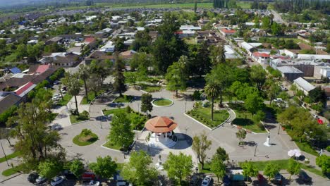 Drone-Shot,-Plaza-De-San-Javier,-Talca,-Chile