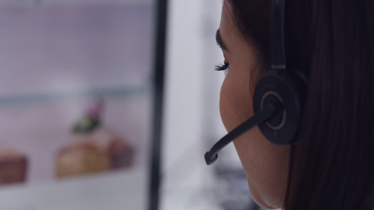 nuestros agentes van más allá de la llamada