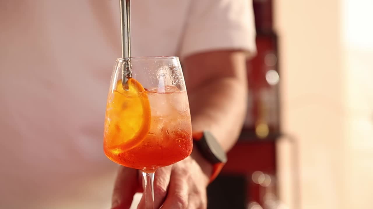 Aperol Spritz Cocktail Preparation