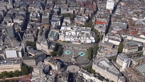 Aerial-view-of-Trafalgar-Square,-Nelson's-column-and-the-National-Gallery,-London,-UK