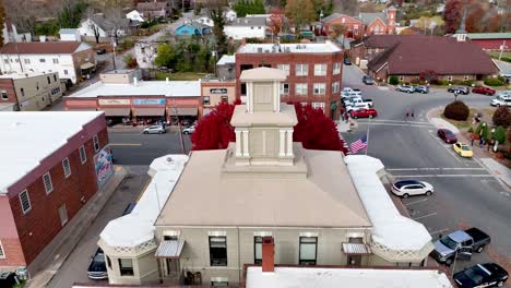 Burnsville-North-Carolina,-NC-Yancey-County-Courthouse-aerial