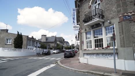 hotel du parc des tourelles in a french town