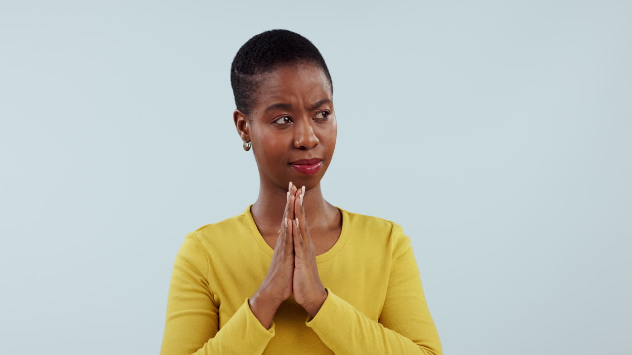 Thinking, planning and evil scheme of woman