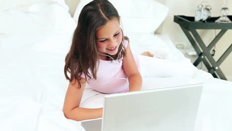 Young-girl-using-her-laptop