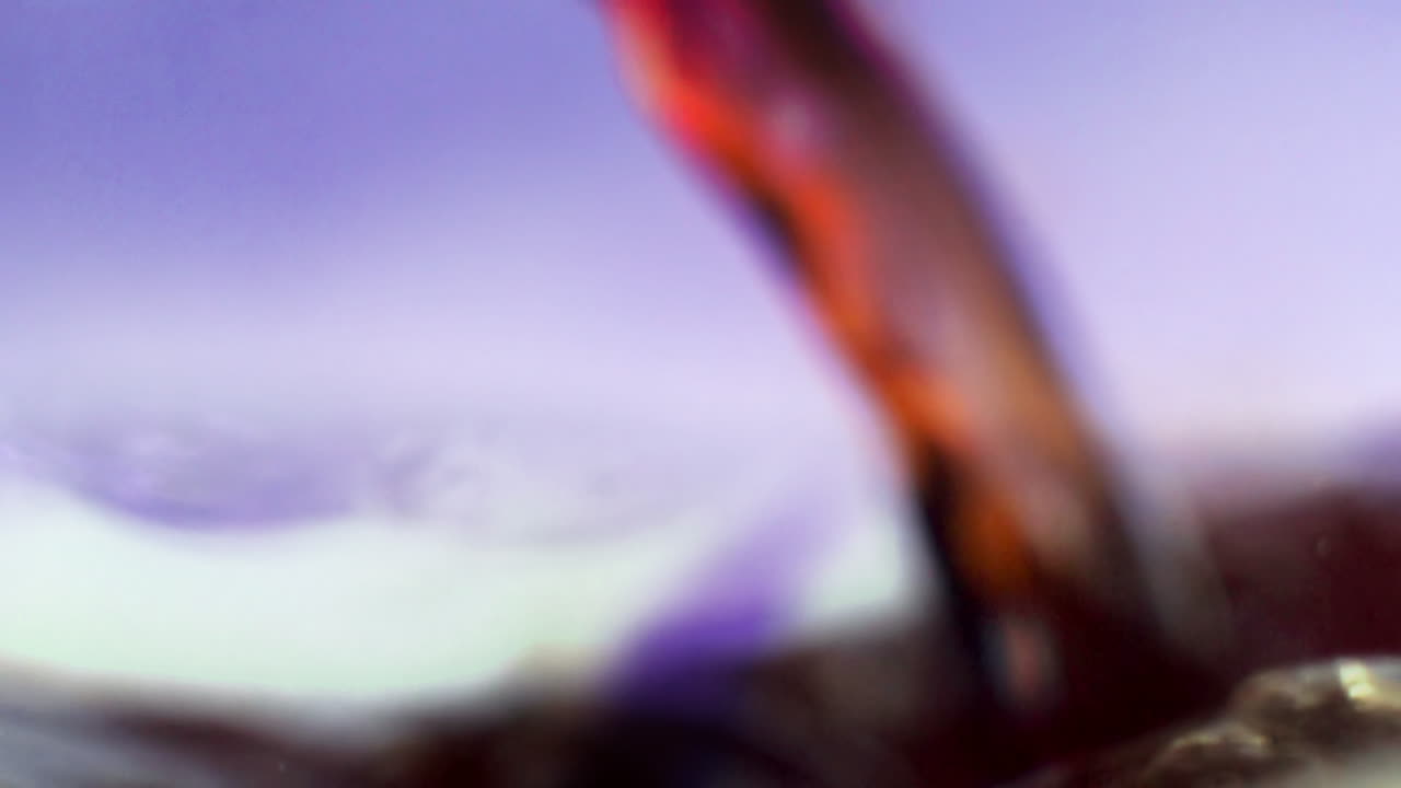 Slomo Coke 02