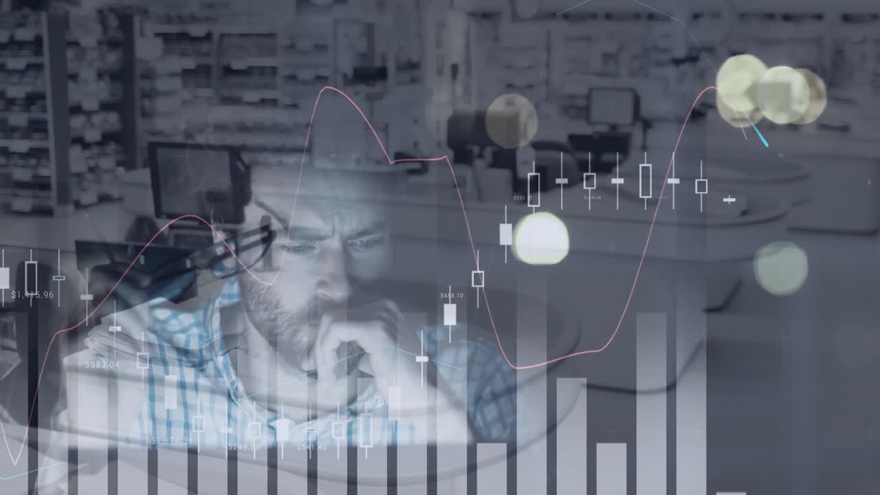 컴퓨터를 사용하는 피곤한 사업가의 애니메이션, 상점에 대한 금융 데이터 처리