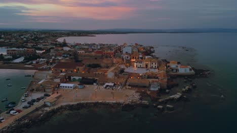 Marzamemi,-Altes-Fischerdorf-In-Sizilien-Bei-Sonnenuntergang