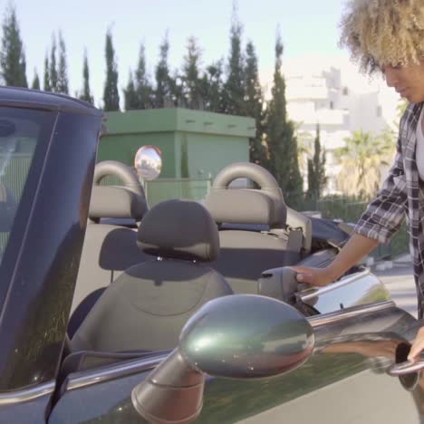 Black-Woman-Get-Into-The-Convertible