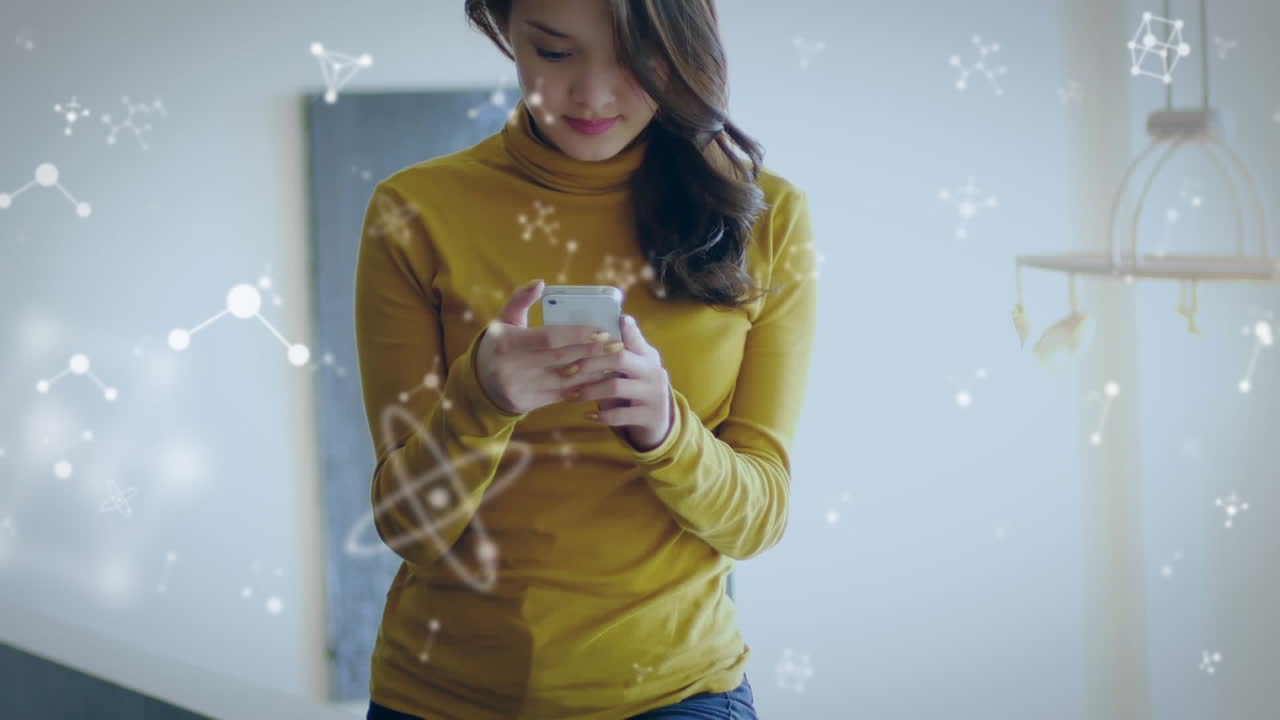 animación de múltiples estructuras en movimiento sobre una mujer usando un teléfono inteligente