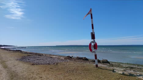 flag-waving-on-a-windy-day