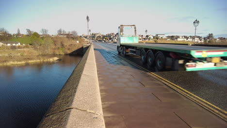 Aberdeen&#39;s-Bridge-Of-Don-Bridge-Verkehr-überquerung