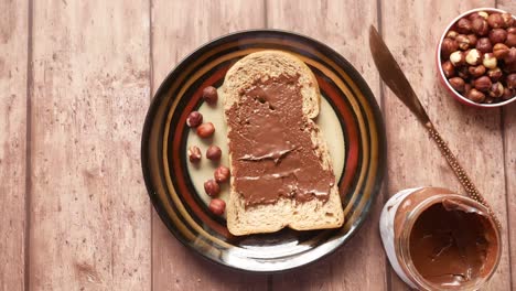 chocolate hazelnut spread on toast