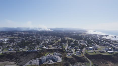 Long-panoramic-aerial-dolly-over-Bandon-Oregon-a-beautiful-town-in-the-Pacific-Northwest