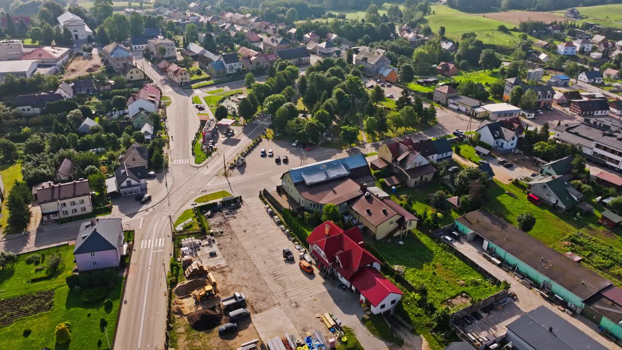 Drone captures peaceful Filipów morning with rural charm and small streets