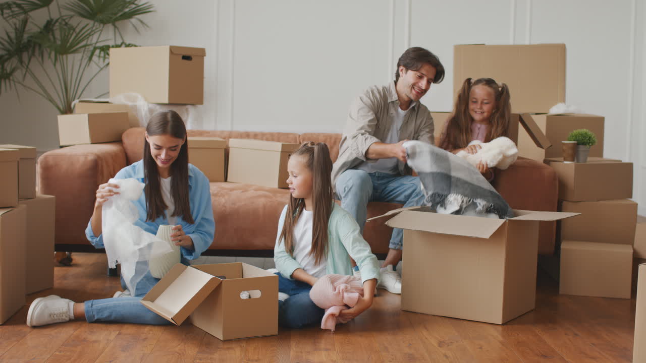 día de mudanza de la familia