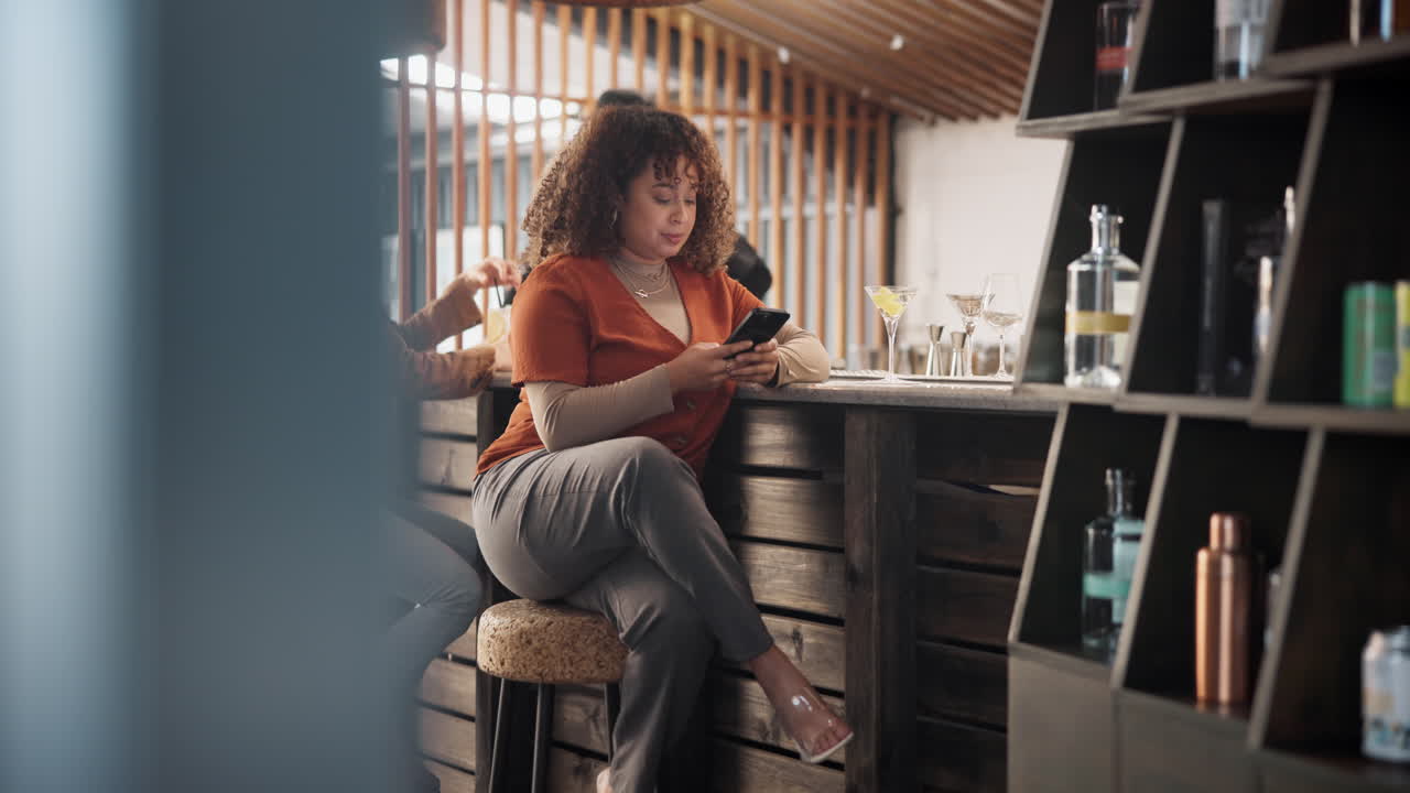 Women in a Modern Bar