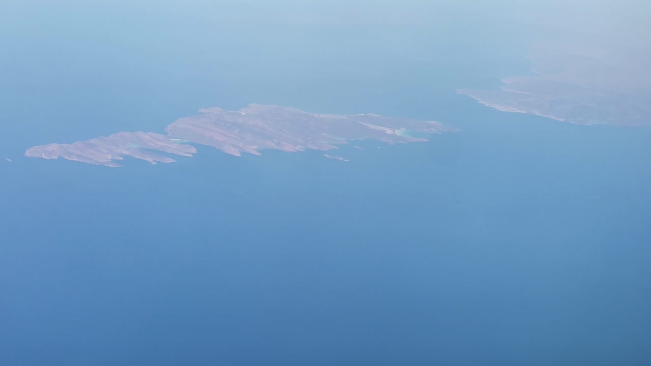 비행기에서 멕시코 섬 보기