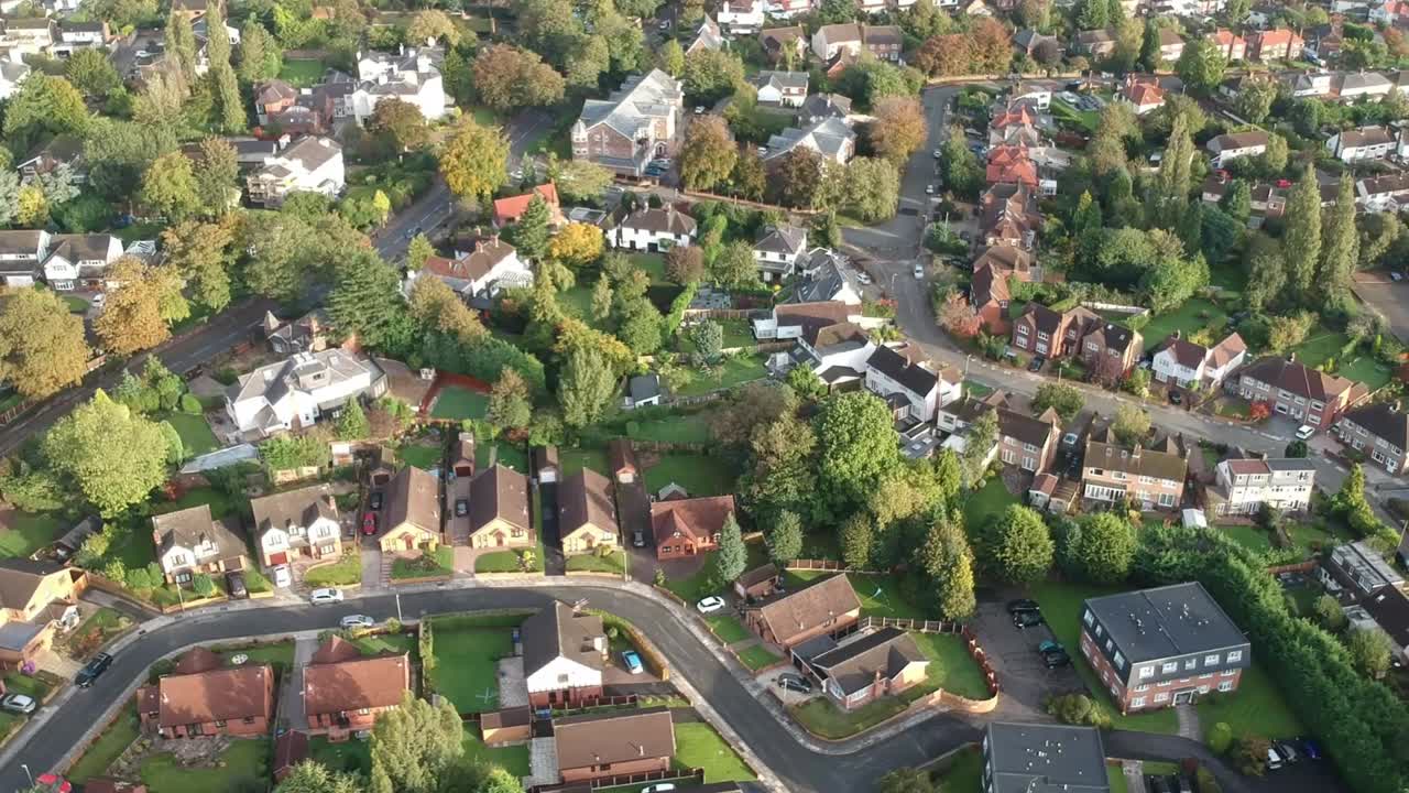 Vista drone dell'area di Woolton della città di Liverpool.