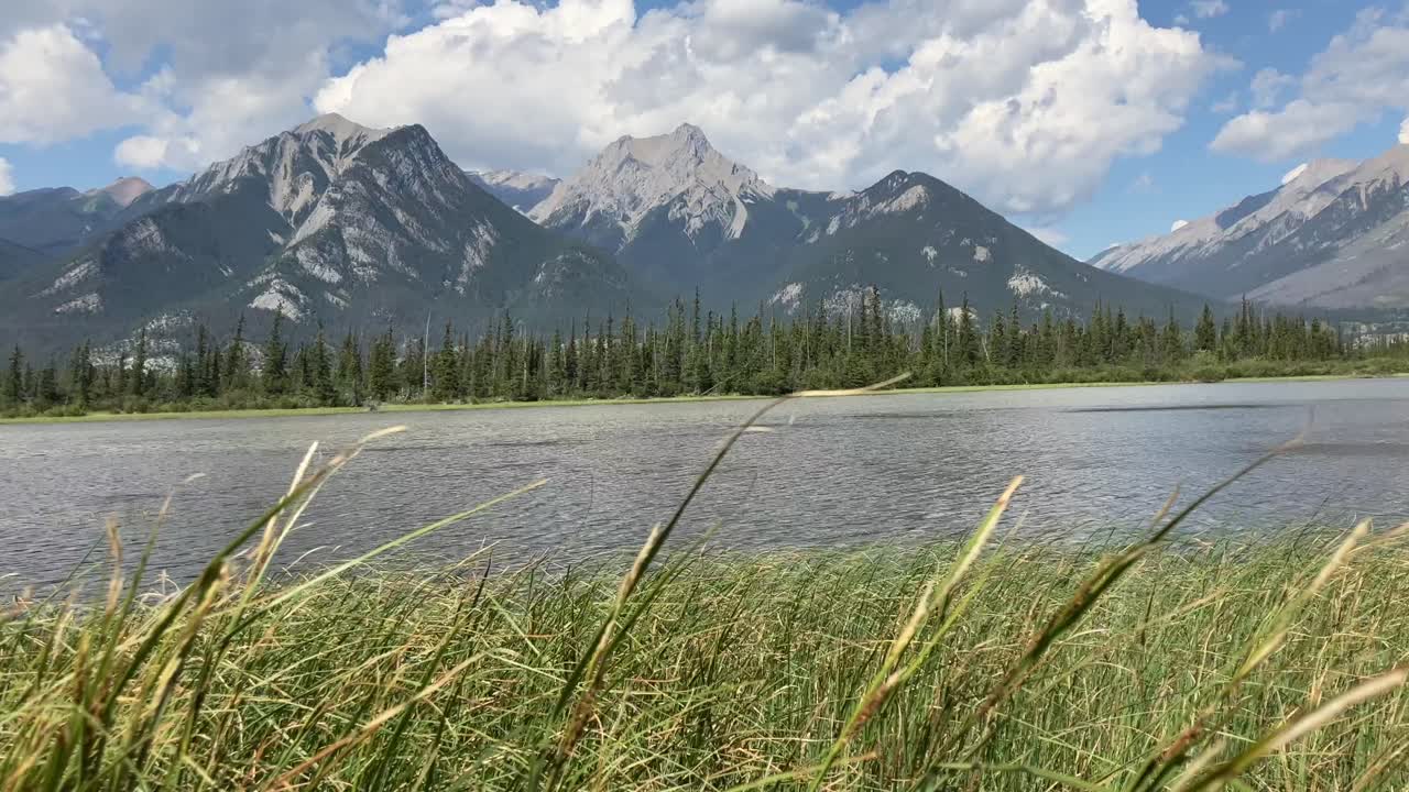 toma manual de la gran cordillera y el lago dentro del parque nacional jesper