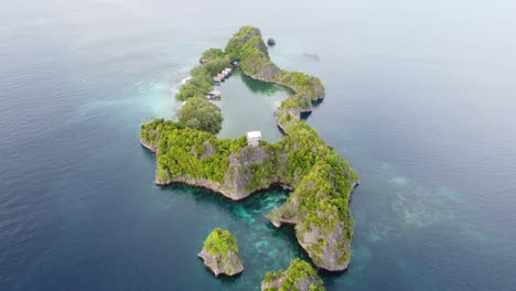 Paradise-has-a-name-and-it's-Raja-Ampat