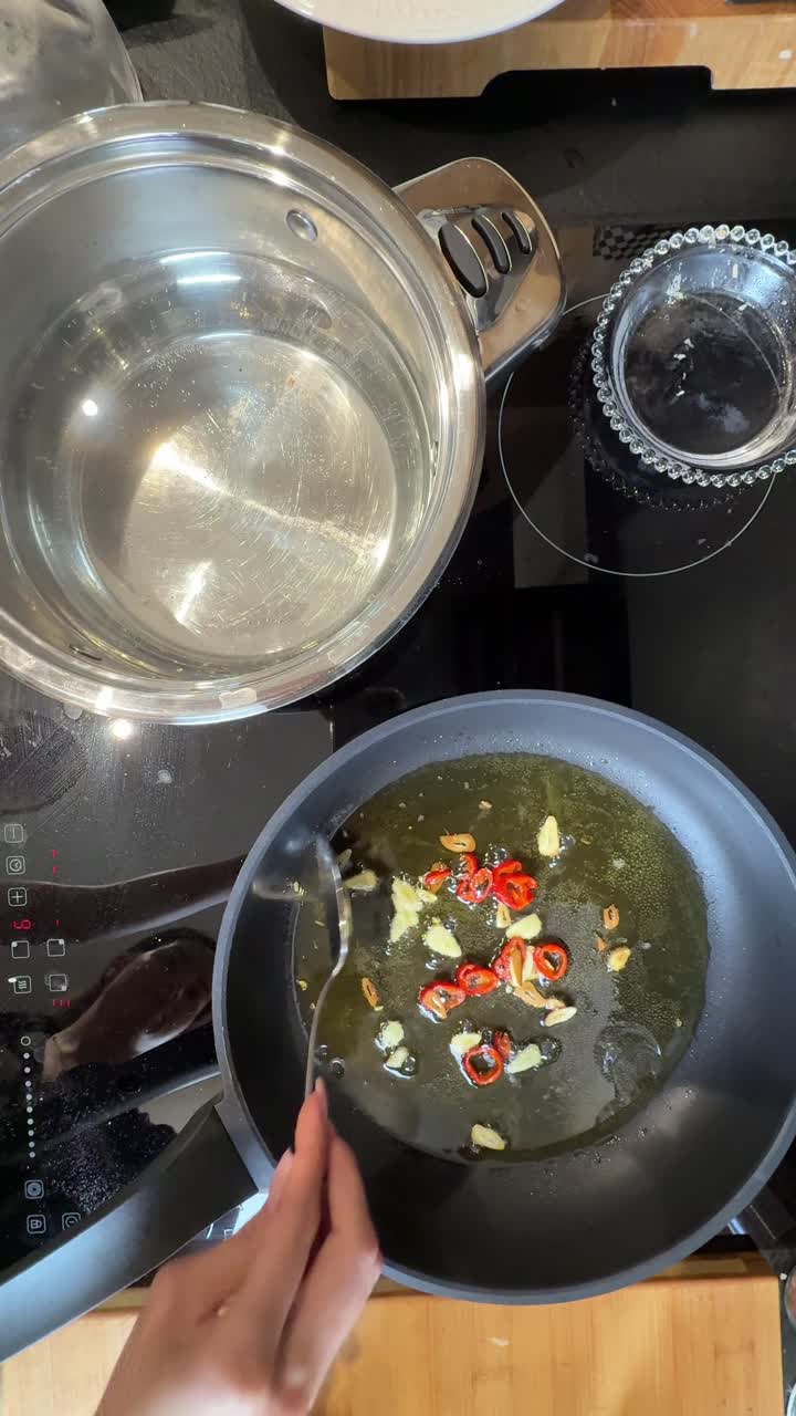 Cooking with Garlic and Chili Peppers