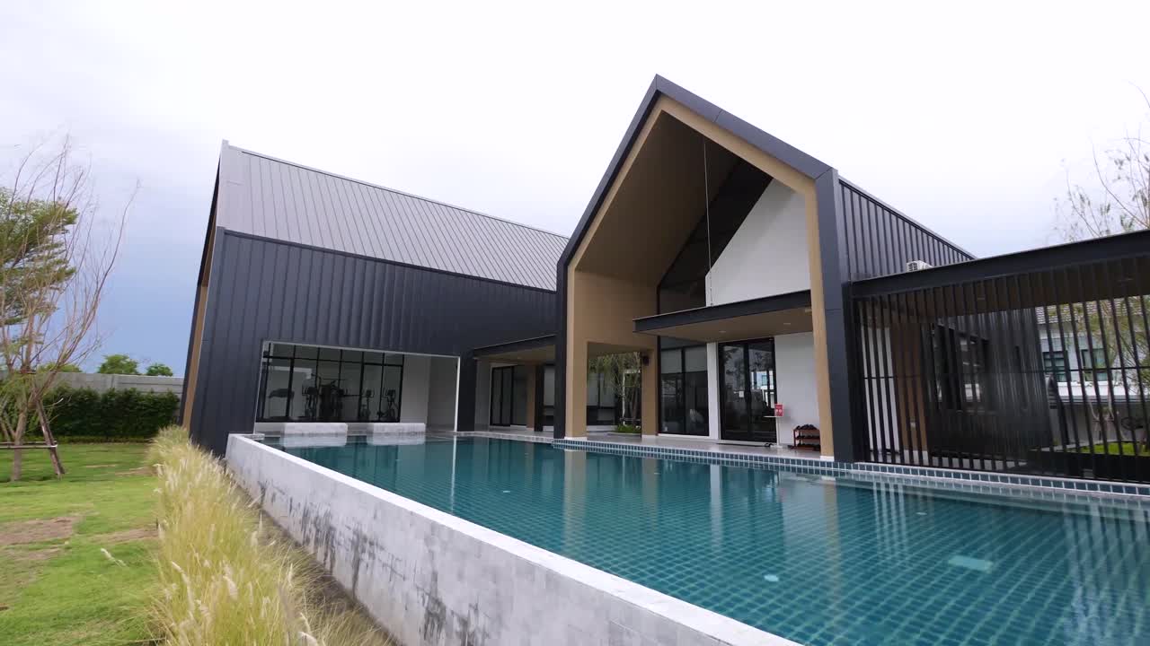 S์tyish and Elegance Nordic Style Pool House