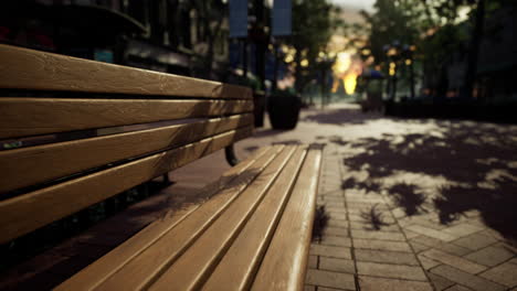 Park-bench-in-downtown-on-a-cloudy-afternoon