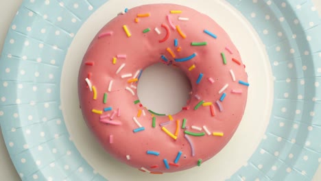 doughnut glazed close-up.