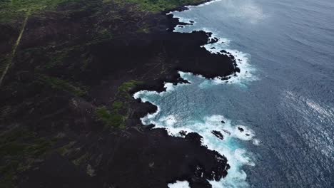 夏威夷的大島, 擁有黑色,綠色和藍色的美麗對比, 所有從上面顯示-3