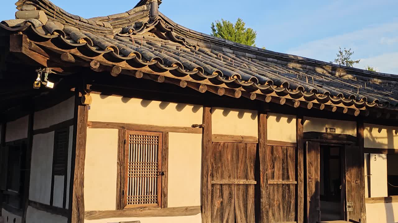 Exterior View Of Ochondaek Hanok House At Gyeongbokgung Palace in Seoul, South Korea. - pullback shot
