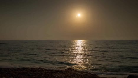 la playa de cerdeña al atardecer 4k 03