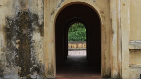 thang long imperial citadel entrance doorway hanoi vietnam historical landmark