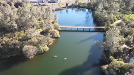 Jedediah-Smith-Memorial-Trail-Bridge-at-lake-natoma-near-Folsom,-California