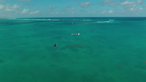 Windsurfing-in-Punta-Cana-in-Dominican-Republic,-drone-flight