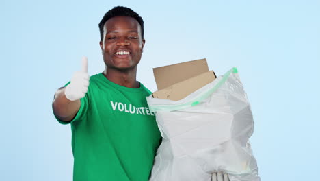 Happy-black-man,-volunteer