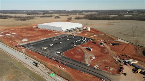volando hacia un nuevo sitio de construcción en clarksville, tennessee