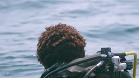 diver immerse in the indian ocean before a scuba diving