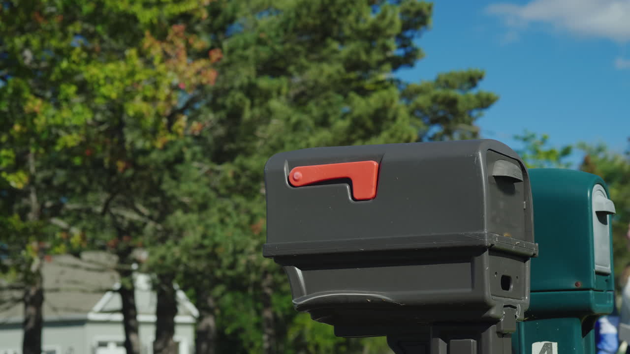 우체통에 몇 장소 편지