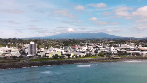 city centre of new plymouth on new zealand coast