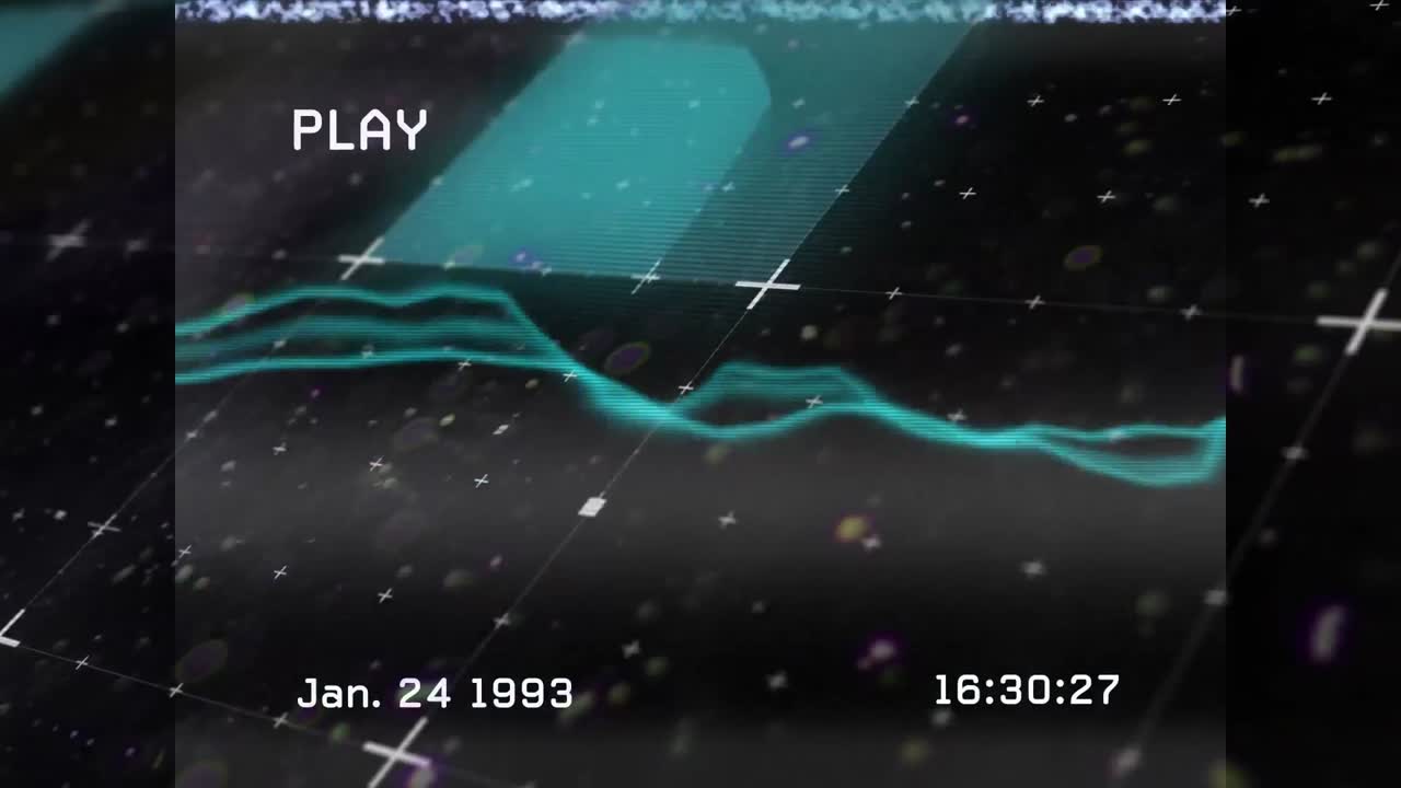 animación del escaneo del alcance y el procesamiento de datos sobre la pantalla con glitch y texto.