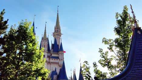 la hermosa vista en disneylandia