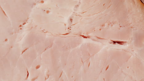 primer plano del jamón en rodajas