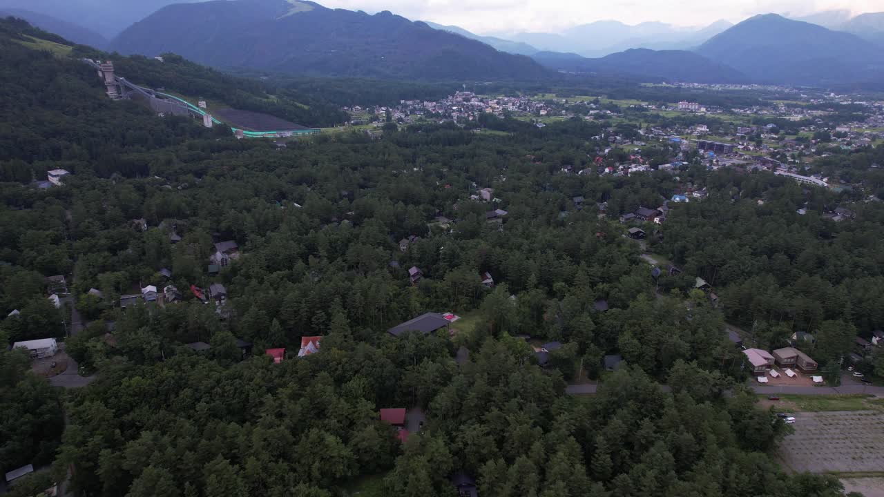 Nagano i Alpy Japońskie latem, Japonia – ujęcie z drona