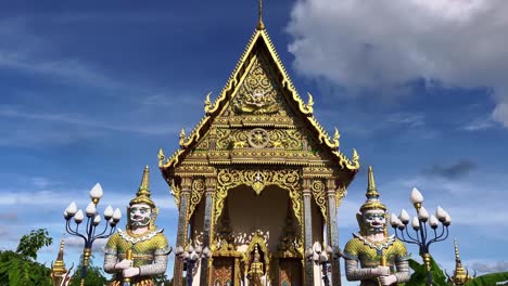 un pequeño templo en tailandia