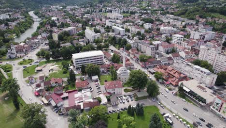 Aerial-orbit-muslim-Ferhadija-mosque-in-Banja-Luka,-Bosnia-and-Herzegovina